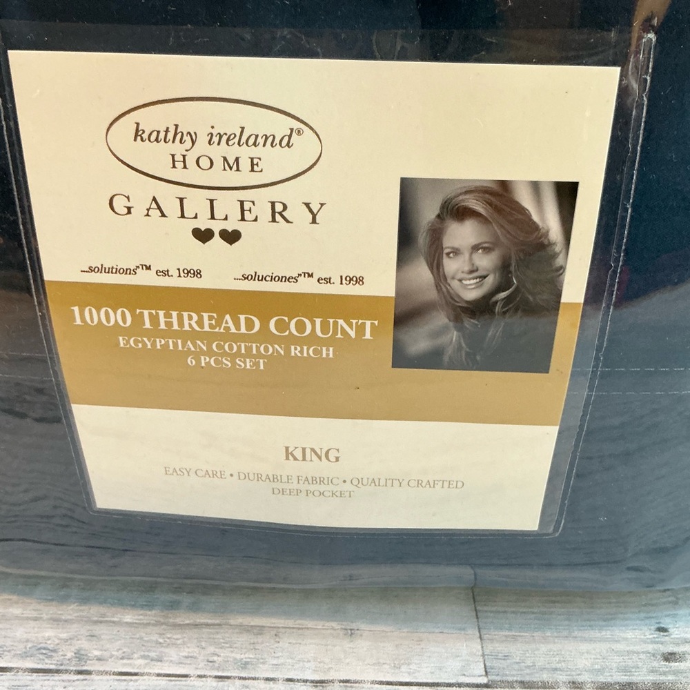 Kathy Ireland 6-Pc King Size 1000 tct Egyptian Cotton Blend Sheet Set - Picture 4 of 6